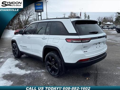 2023 Jeep Grand Cherokee Altitude