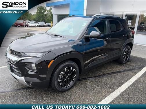 Mosaic Black Metallic 2023 Chevrolet Trailblazer LT