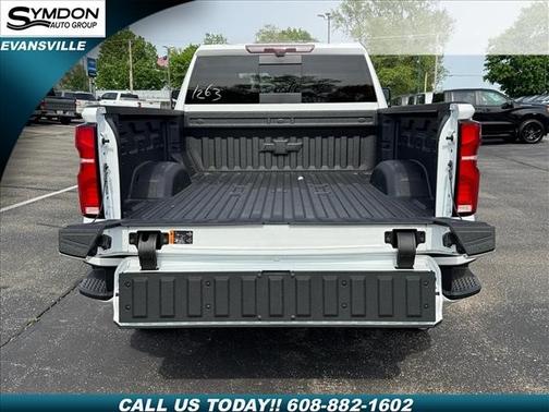 Summit White 2026 Chevrolet Silverado 2500 High Country