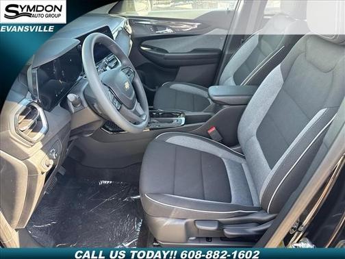 Mosaic Black Metallic 2026 Chevrolet Trailblazer LS