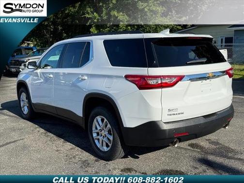 2021 Chevrolet Traverse LT Cloth