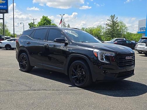 2023 GMC Terrain SLT