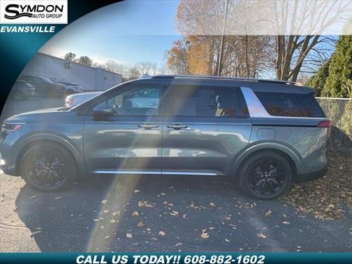 2022 Kia Carnival SX