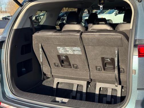 2022 Kia Carnival SX