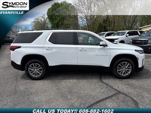 Summit White 2023 Chevrolet Traverse LT Cloth