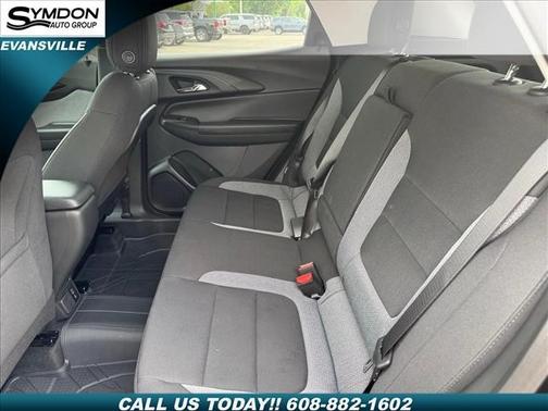 Mosaic Black Metallic 2026 Chevrolet Trailblazer LT