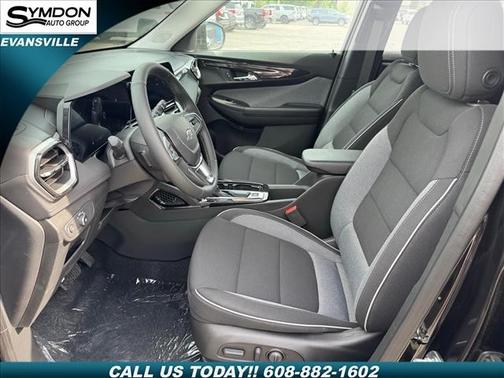 Mosaic Black Metallic 2026 Chevrolet Trailblazer LT