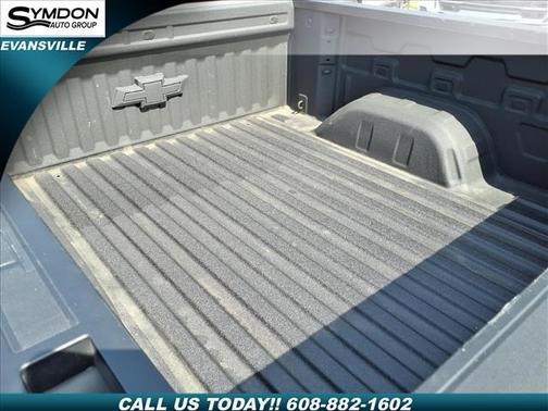 Summit White 2025 Chevrolet Silverado 1500 ZR2