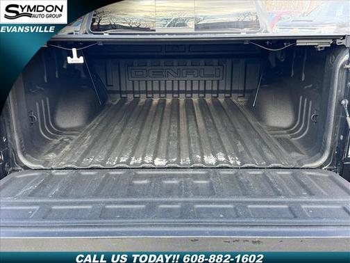 2022 GMC Canyon Denali