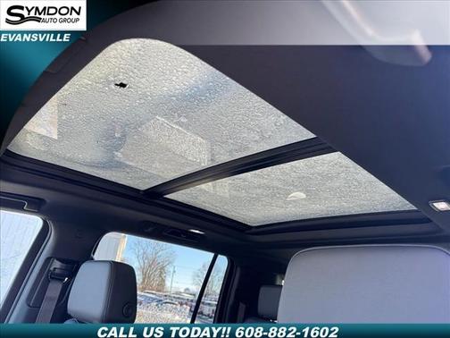 2025 Chevrolet Suburban LT