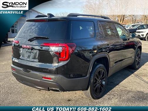 2023 GMC Acadia AWD SLT