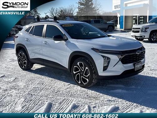 Summit White 2024 Chevrolet Trax FWD 2RS