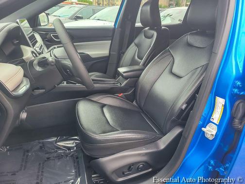 Hydro Blue Pearlcoat 2024 Jeep Compass Limited