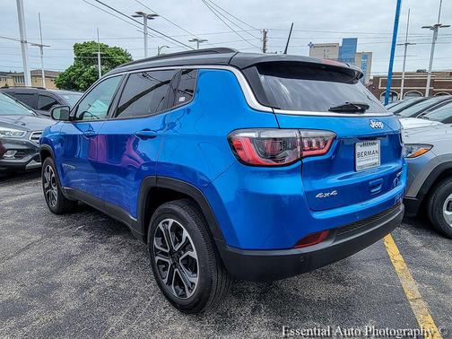 Hydro Blue Pearlcoat 2024 Jeep Compass Limited