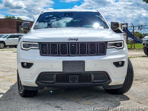 Bright White Clearcoat 2021 Jeep Grand Cherokee Limited