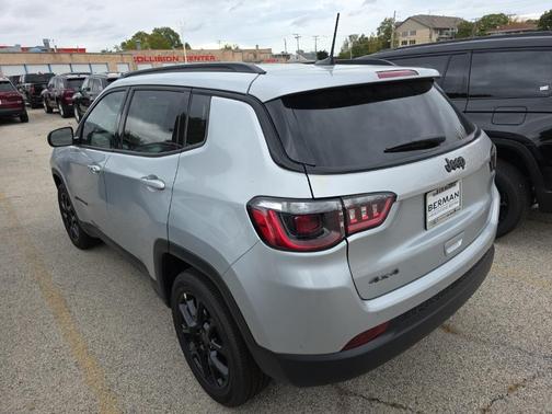 2026 Jeep Compass Latitude
