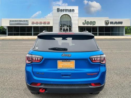 2023 Jeep Compass Trailhawk