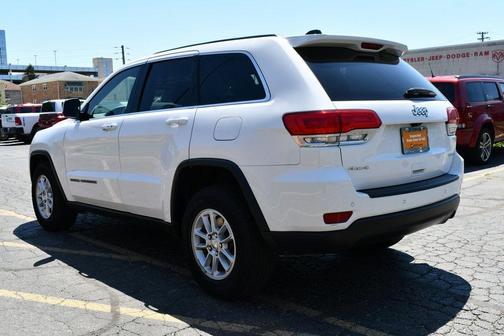 Photo 5 of 31 of 2018 Jeep Grand Cherokee Laredo