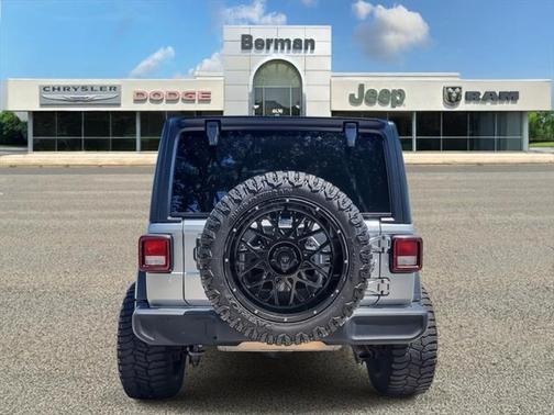 2021 Jeep Wrangler Willys