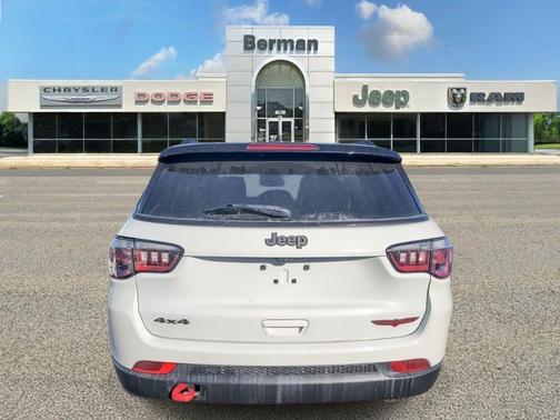 2022 Jeep Compass Trailhawk