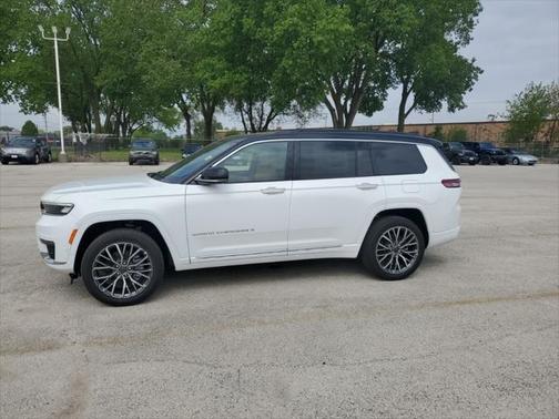 2025 Jeep Grand Cherokee L Summit