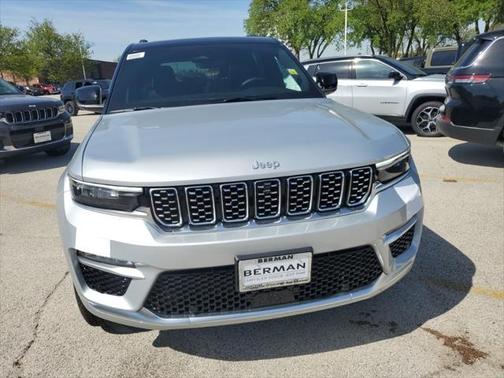 2025 Jeep Grand Cherokee Summit