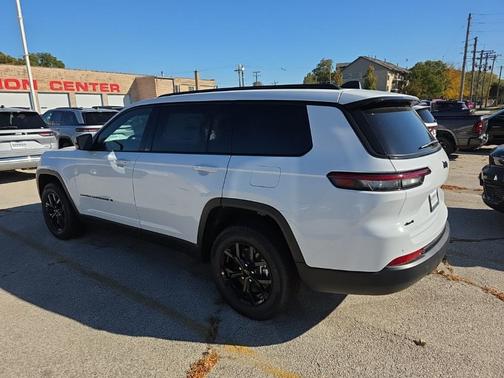 2025 Jeep Grand Cherokee L Altitude