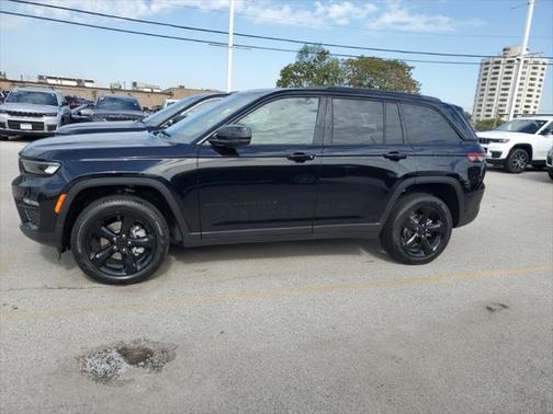 2025 Jeep Grand Cherokee Limited X
