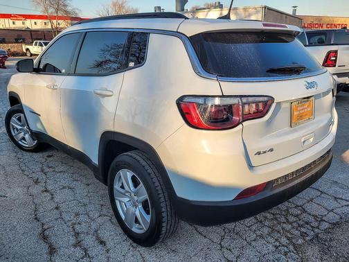 2022 Jeep Compass Latitude