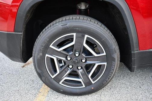 2026 Jeep Cherokee Laredo 4x4