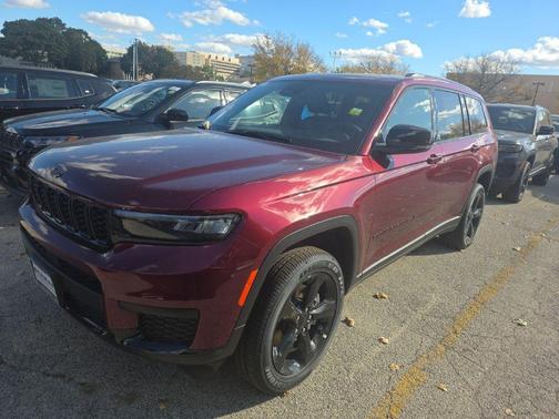 Velvet Red Pearlcoat 2025 Jeep Grand Cherokee L Altitude