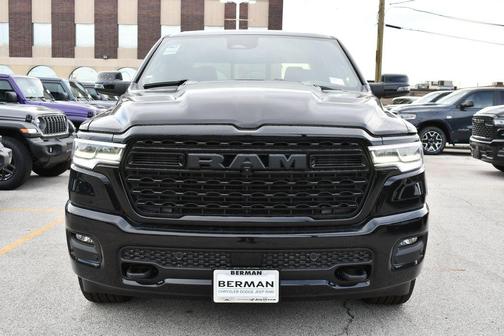 Diamond Black Crystal Pearlcoat 2026 RAM 1500 Limited