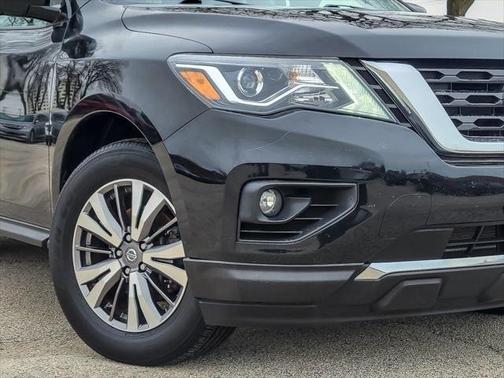 2020 Nissan Pathfinder SL 4WD