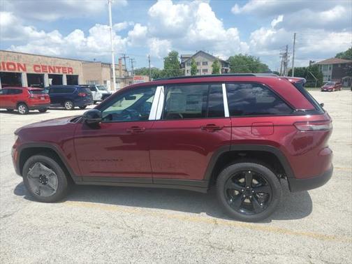 2025 Jeep Grand Cherokee Limited X