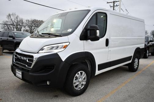 Bright White Clearcoat 2026 RAM ProMaster 1500 Low Roof