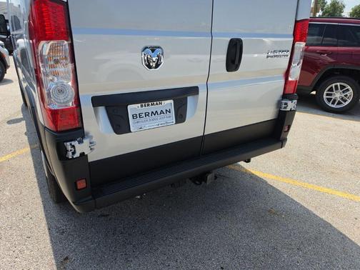 Bright Silver Metallic Clearcoat 2026 RAM ProMaster 2500 Tradesman