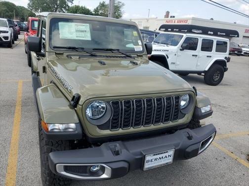 2025 Jeep Gladiator Sport