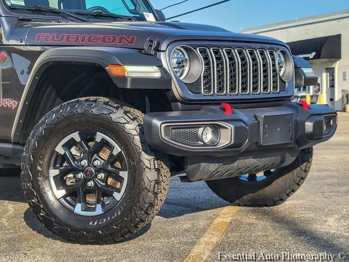 Granite Crystal Metallic Clearcoat 2025 Jeep Wrangler Rubicon