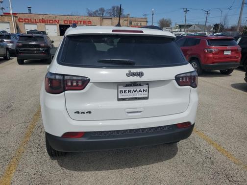 2025 Jeep Compass Latitude