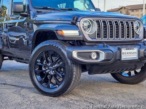 Granite Crystal Metallic Clearcoat 2025 Jeep Wrangler 4xe Sahara