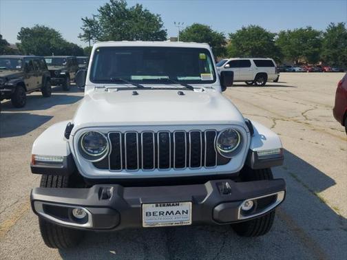 2025 Jeep Wrangler 4-Door Sahara 4x4