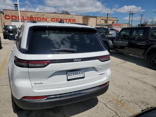 2025 Jeep Grand Cherokee Laredo