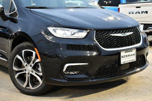 2026 Chrysler Pacifica L