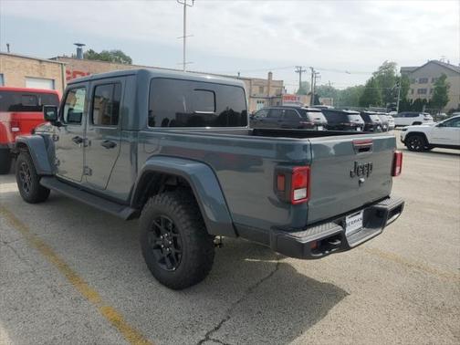 2025 Jeep Gladiator Sport