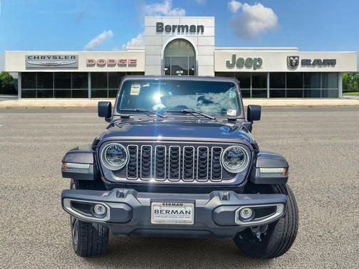 Granite Crystal Metallic Clearcoat 2025 Jeep Wrangler 4xe Sahara