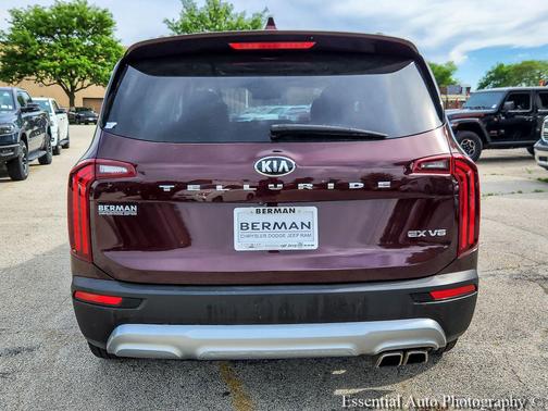 Sangria 2021 Kia Telluride EX