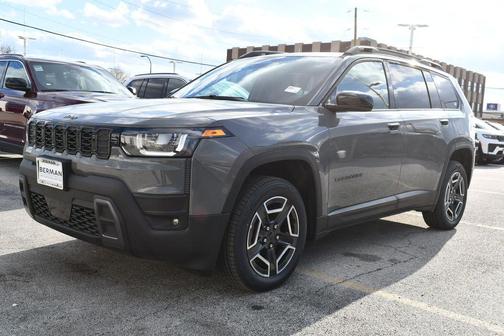 2026 Jeep Cherokee Laredo 4x4