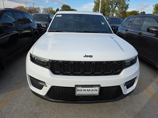 2025 Jeep Grand Cherokee Altitude