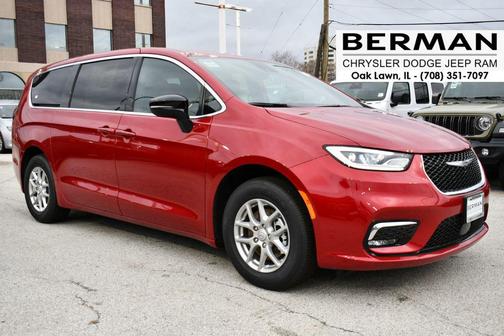 Red Hot Pearlcoat 2026 Chrysler Pacifica L