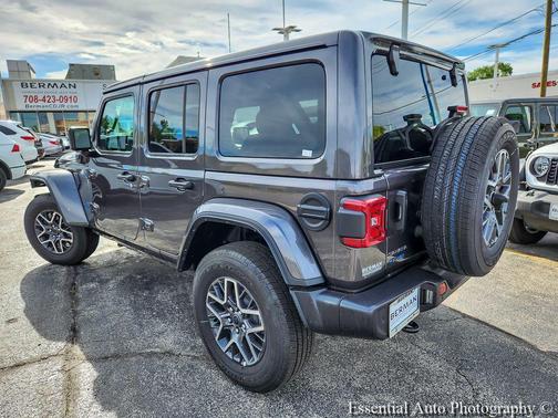 Granite Crystal Metallic Clearcoat 2025 Jeep Wrangler 4xe Sahara